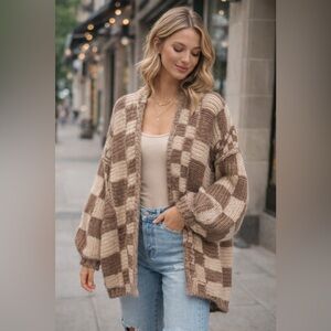 Altar’d State Oversized Chunky Knit Cardigan Mocha Cream Checker Cozy XS/S NWT